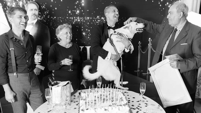 Immagine di famiglia per i festeggiamenti dei 50 anni di roberto huober